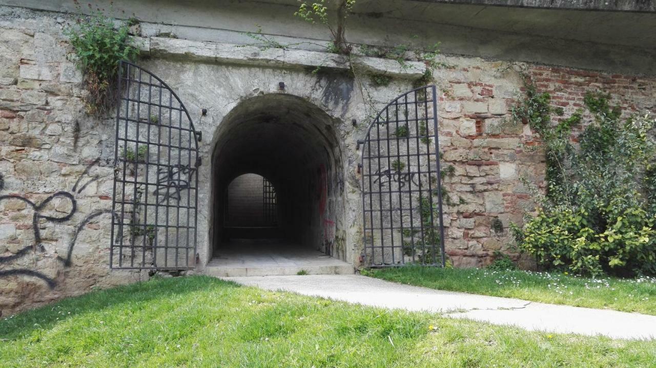 La Chantrerie Cahors Bagian luar foto